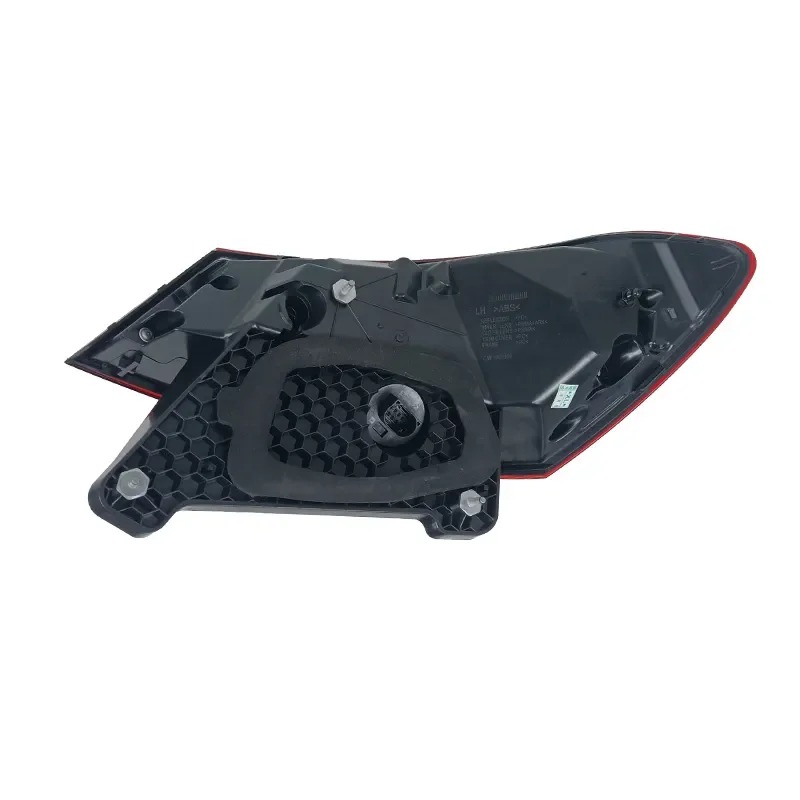 High Quality OEM 2139065709 Auto Parts New LED Tail Light for  E 213 Rear Lamp with 6000k Color Temperature